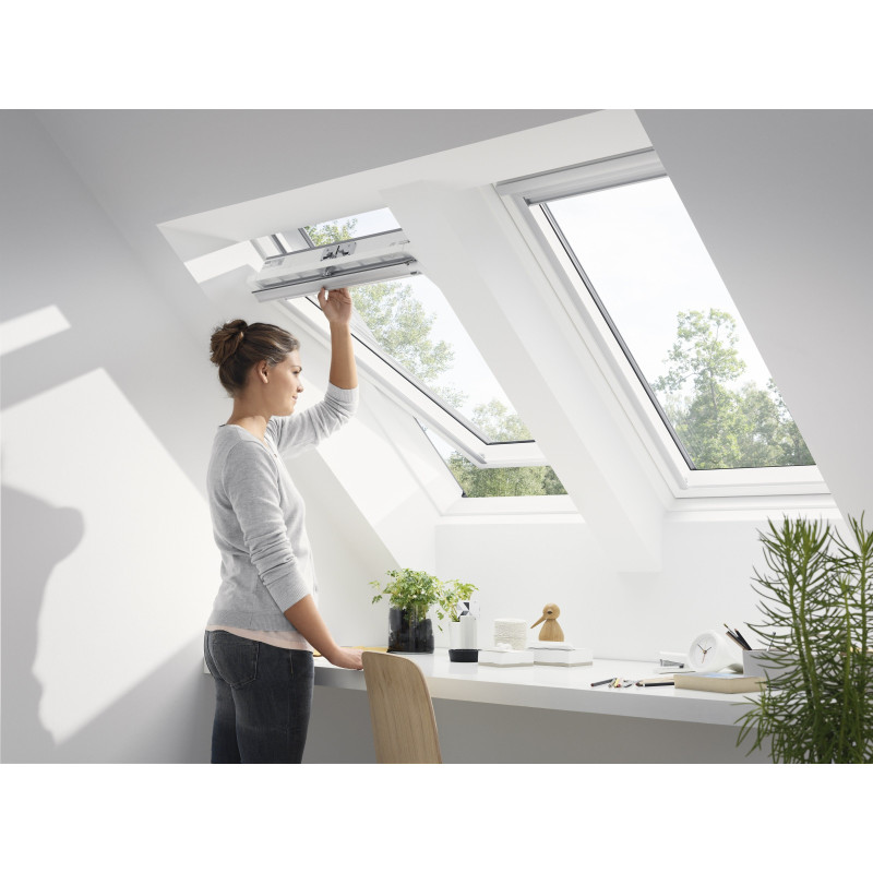 Okno dachowe VELUX GLU 0061 MK08 78x140 cm górne otwieranie, pakiet 3-szybowy