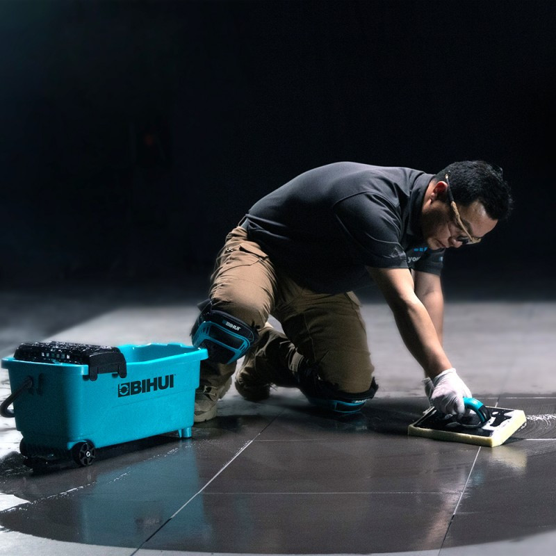 BIHUI Zestaw glazurniczy / wiadro glazurnicze do fugowania TWS19